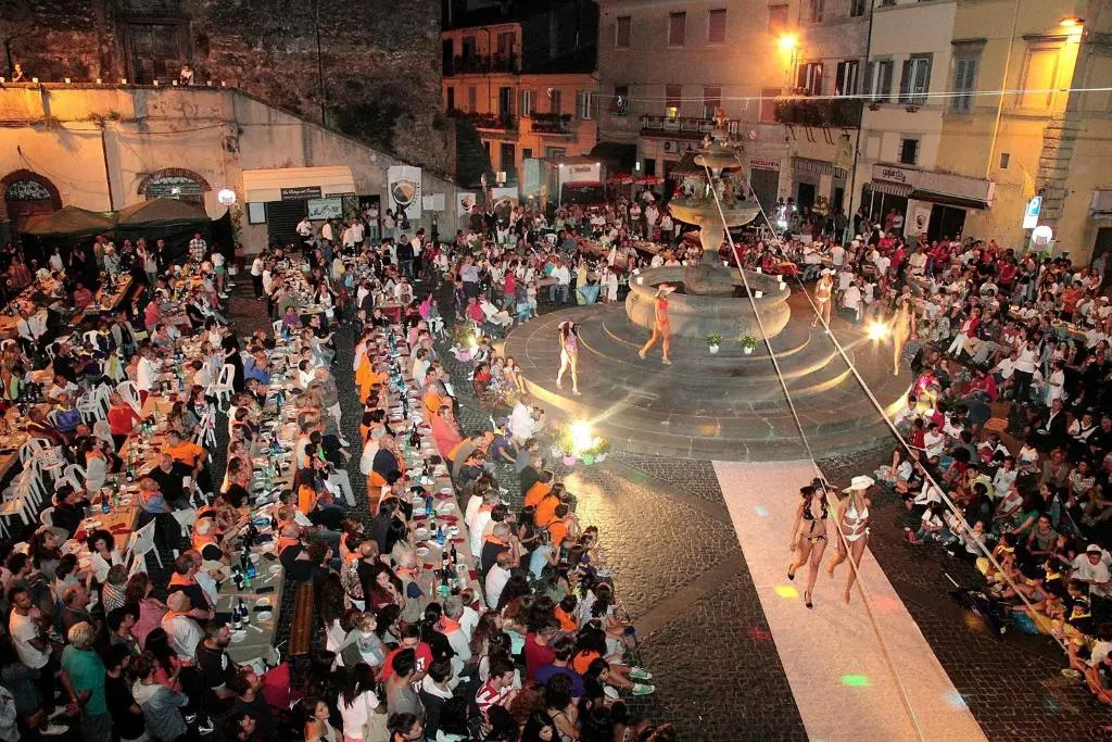 Via Campana 33