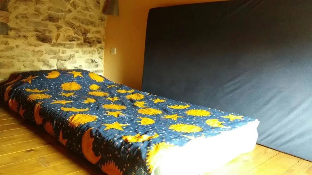 House With 3 Bedrooms in Casavieja - 18 km From the Beach