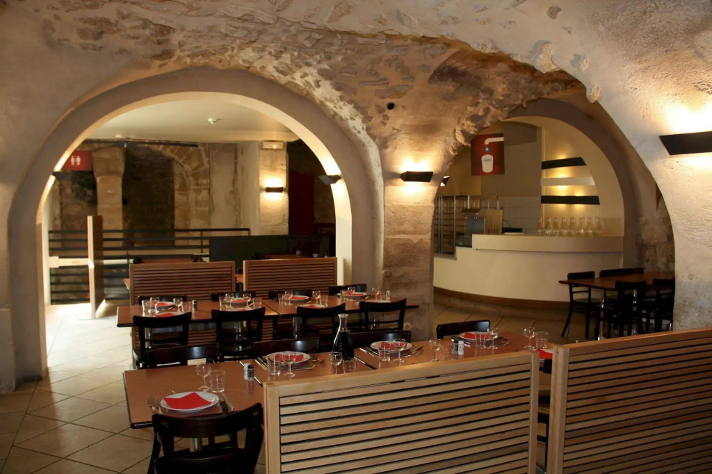 MIJE MARAIS Hostel