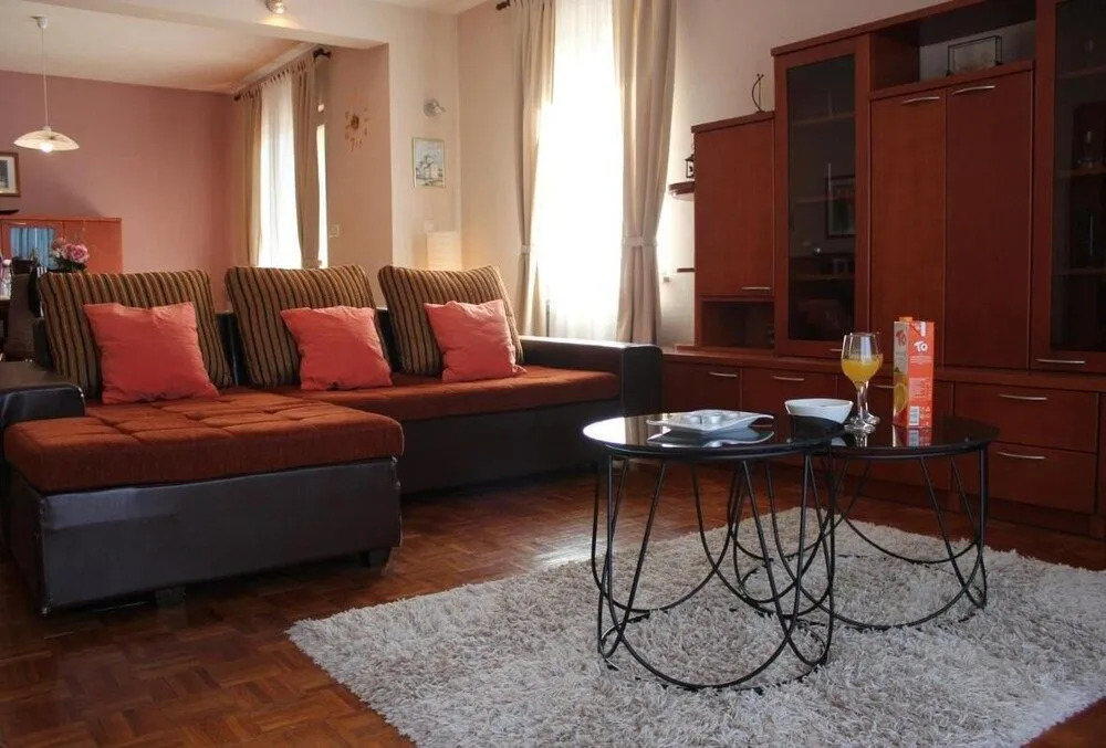 Apartment Donna - Three Bedroom Apartment