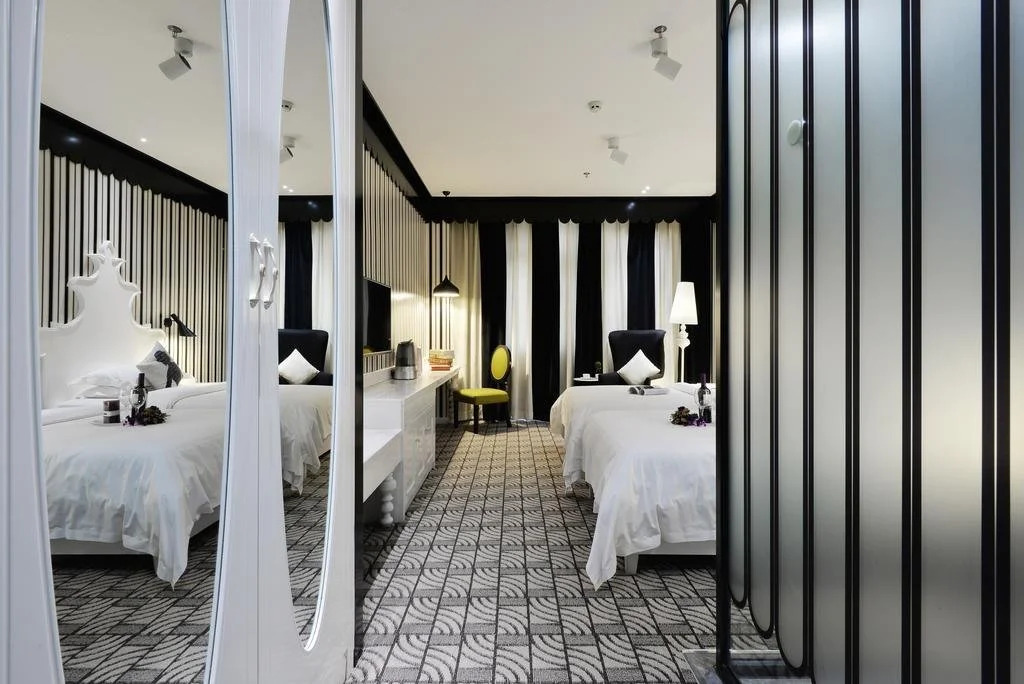 Mengjing Yujian Yishu Hotel