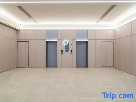 HanTing Hotel (Chengdu East Railway Station Greenland 468)