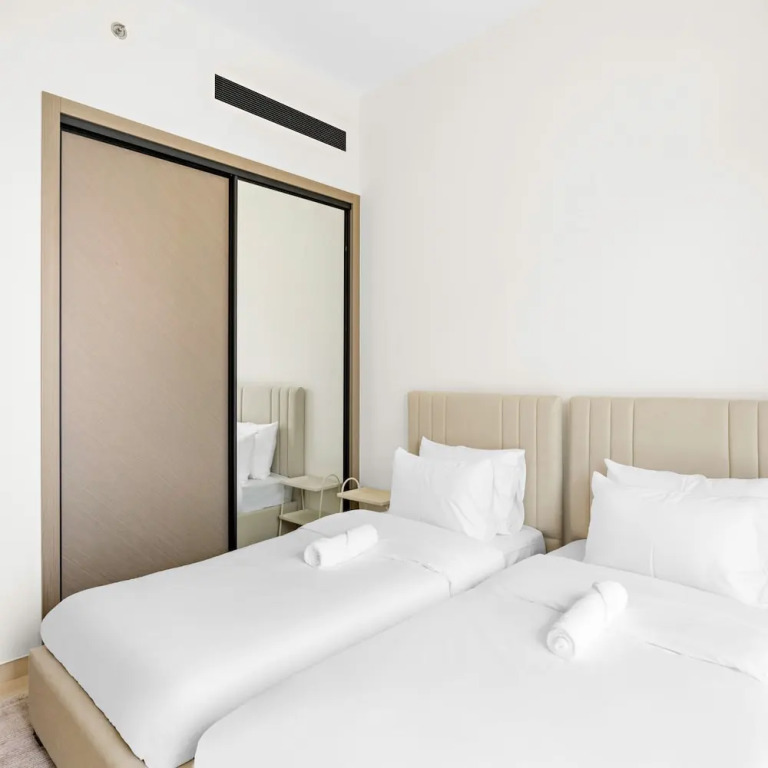 Stunning Modern 3BR Apartment in JVC