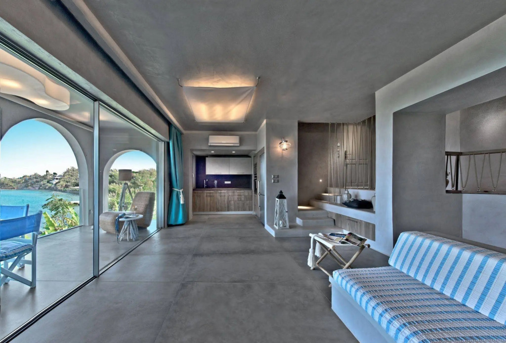 Calypso Suites & Villas