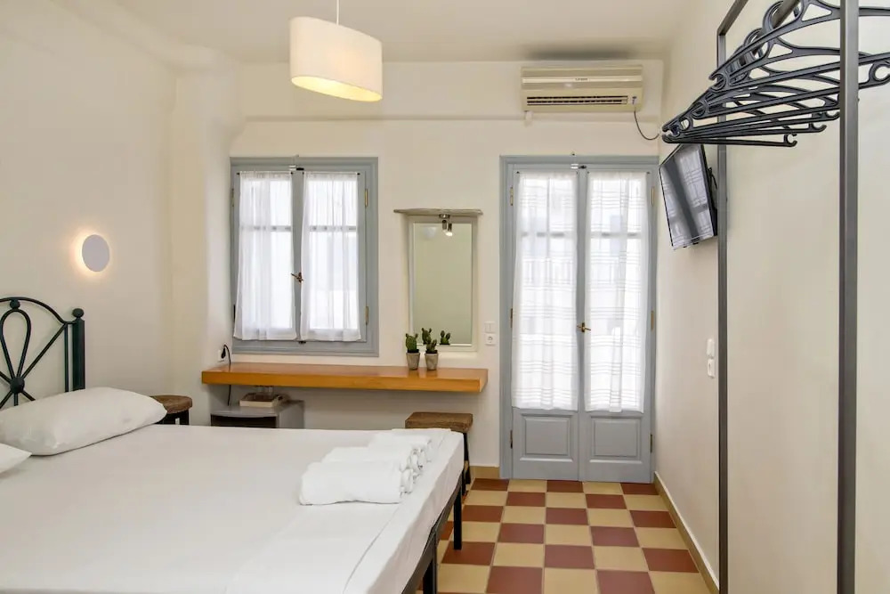 Onar Hotel & Suites