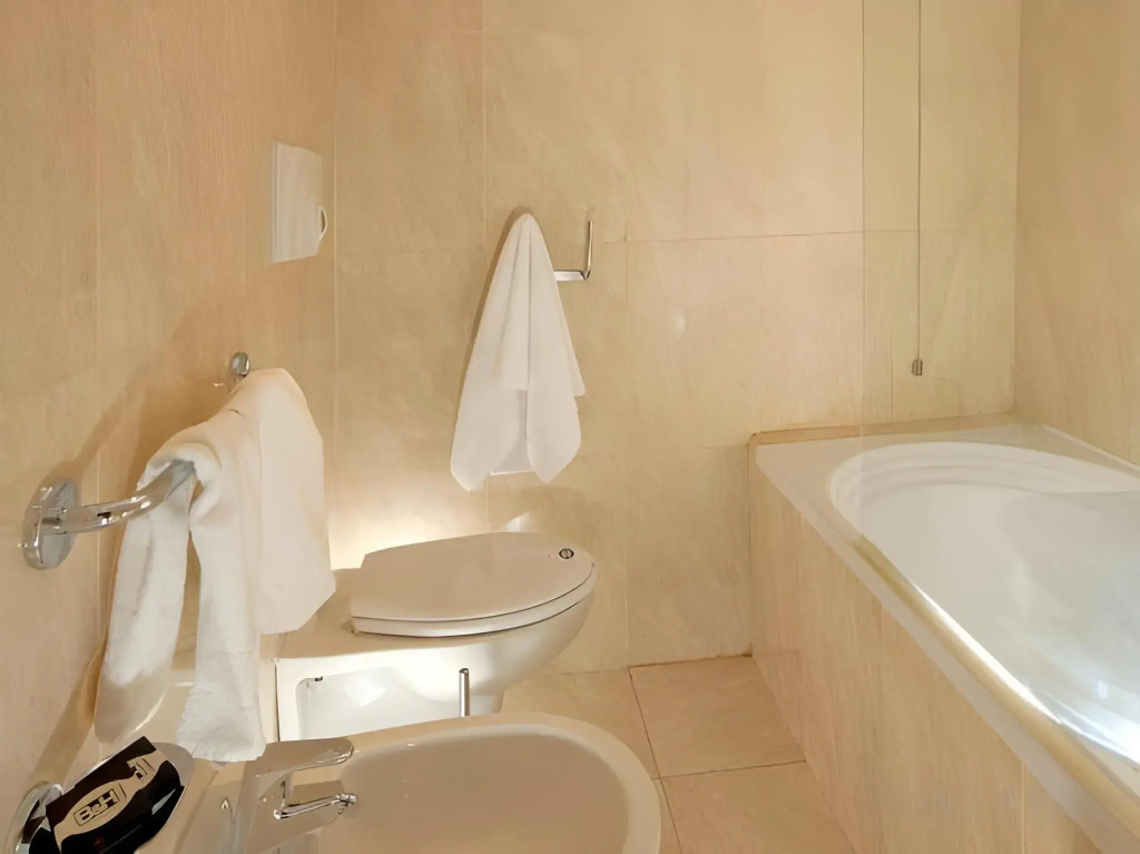 Отель c-hotels Club House Roma