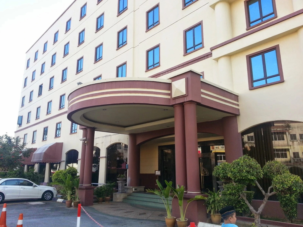 The Aston Hotel