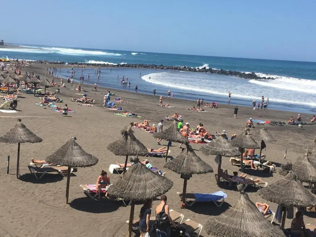Detached villa, private pool only 10 minutes to beaches