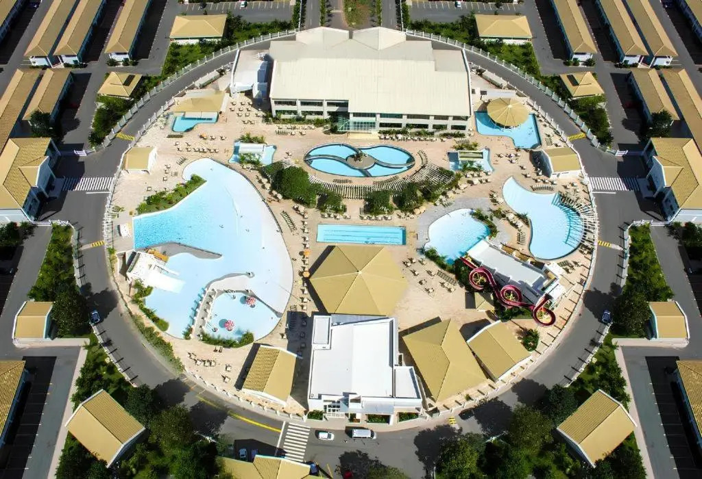 Lacqua diroma - Ótimas Suítes - Park aquático 24h - PISCINA DE ONDAS