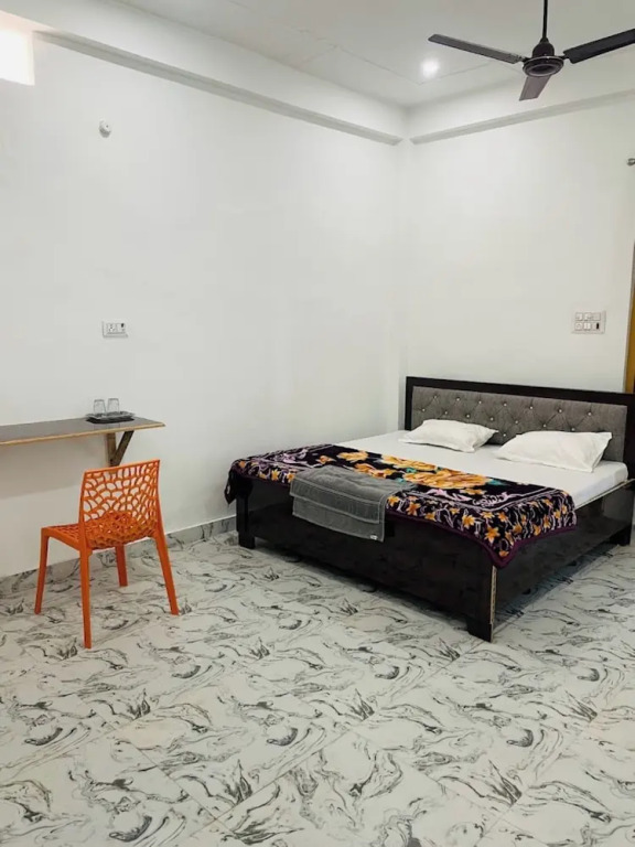 Goroomgo Ayodhya Dham Guest House Ayodhya