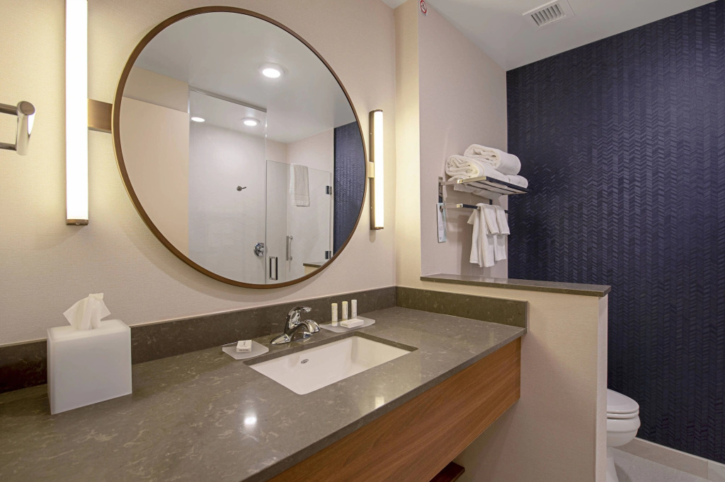 Fairfield Inn & Suites By Marriott Duluth Waterfront
