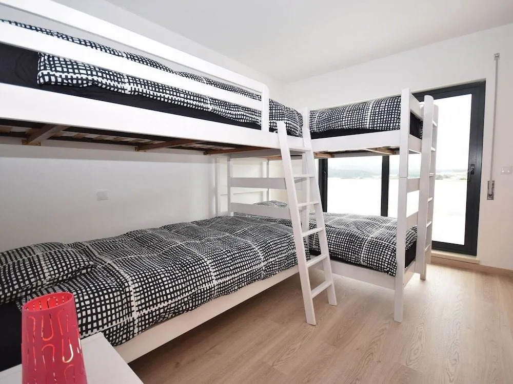 Holiday Home; Nazare Beach for Surfing