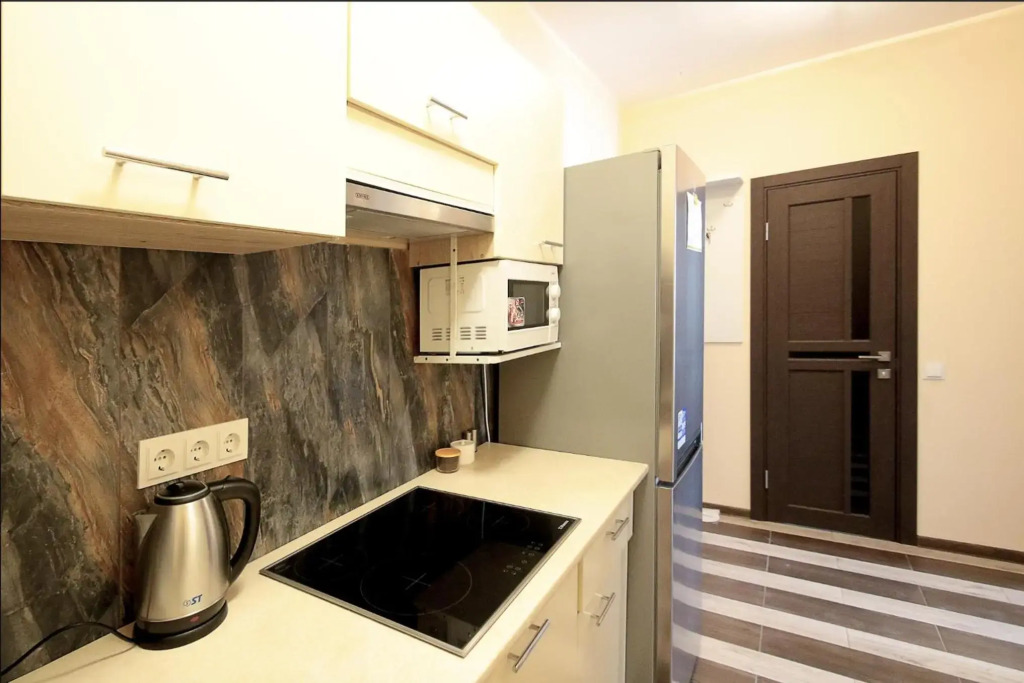 PRO Apartments 1221