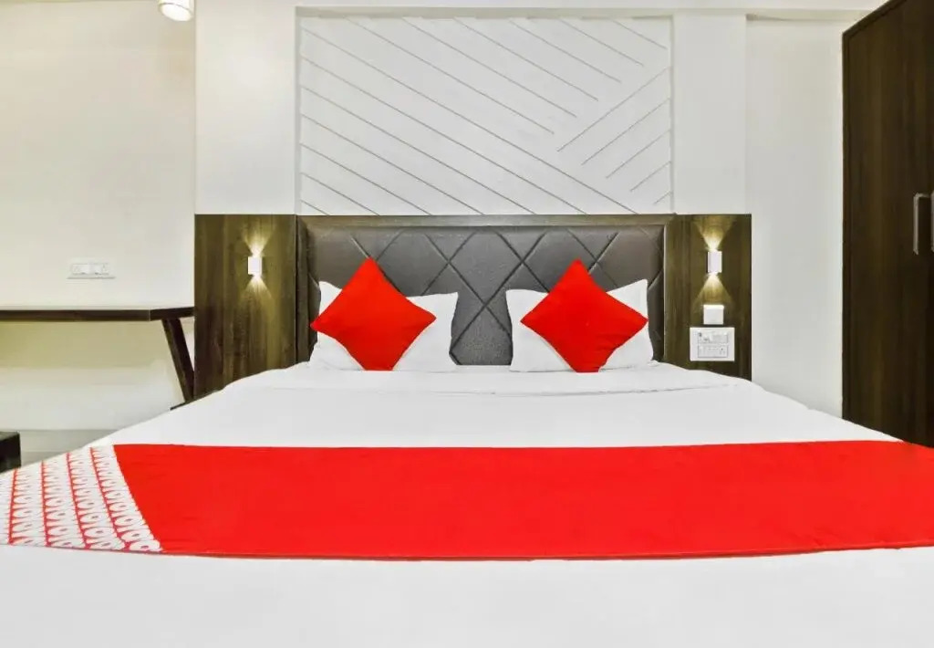 Kalyan Nx By OYO Rooms