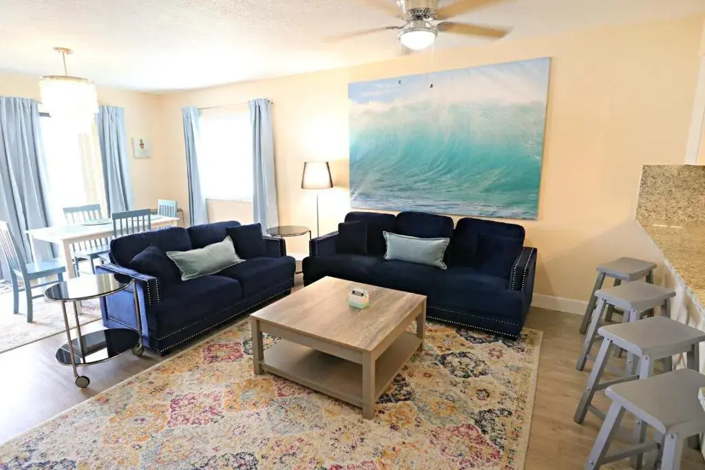 Ocean Village Club K32