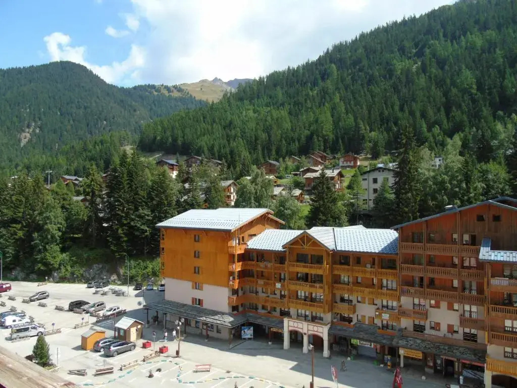 Appartement Valfréjus, 2 pièces, 6 personnes - FR-1-561-18