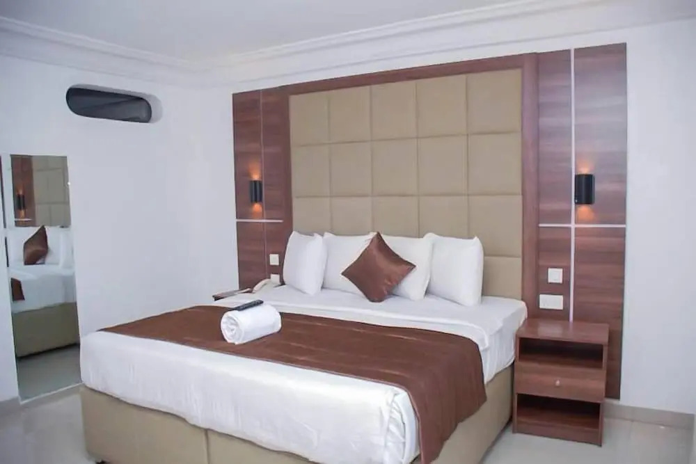 Presken Hotel Reliance, Allen, Ikeja, Lagos