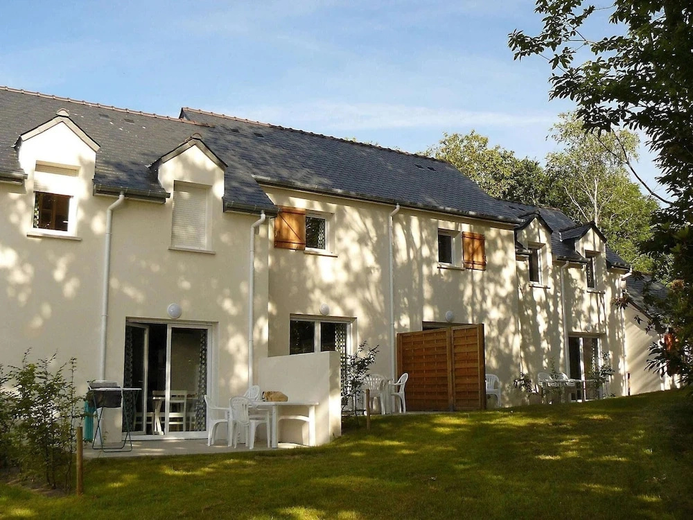 Audierne Duplex Cottage for 6