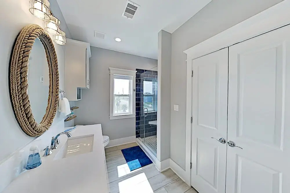 17235san 4 Bedroom Home