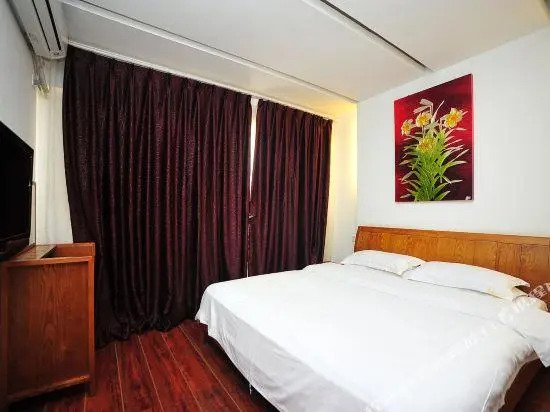 Yingrong Expression Hotel