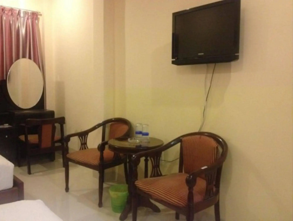 OYO 422 Nguyen Thanh Hotel