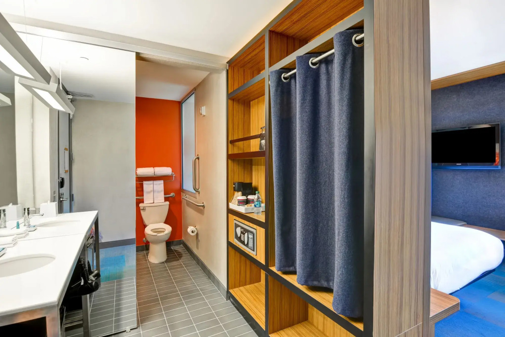 Aloft by Marriott Phoenix-Airport