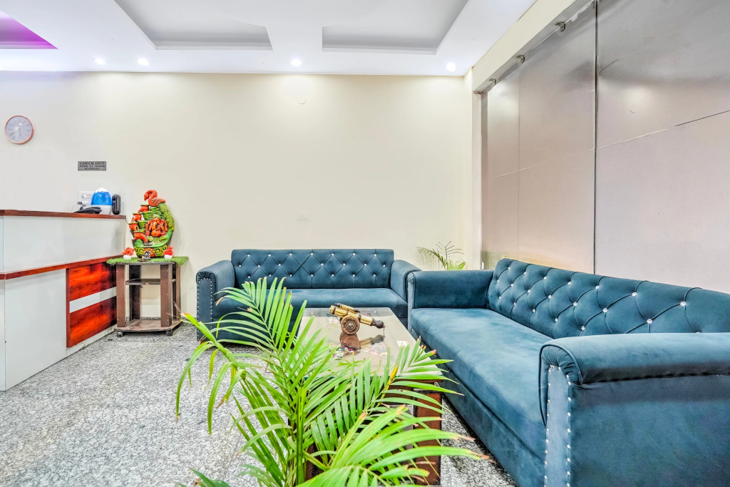 Super Hotel O by OYO Sector 52 Chandigarh ISBT Road Formerly Hari Residency