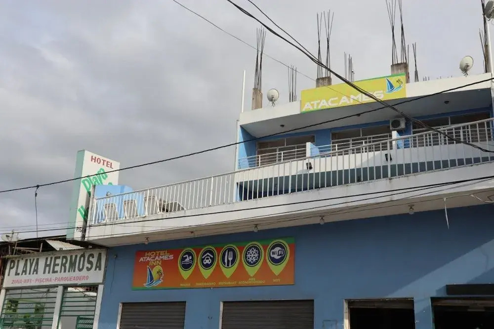Hotel Atacames Inn