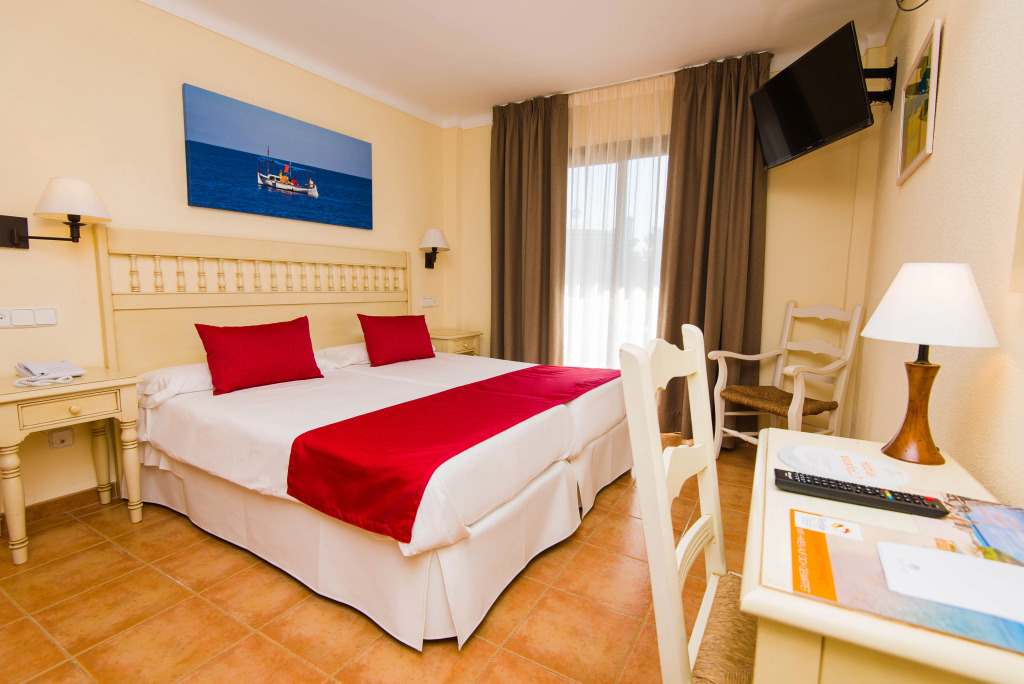 Bell Port Hotel