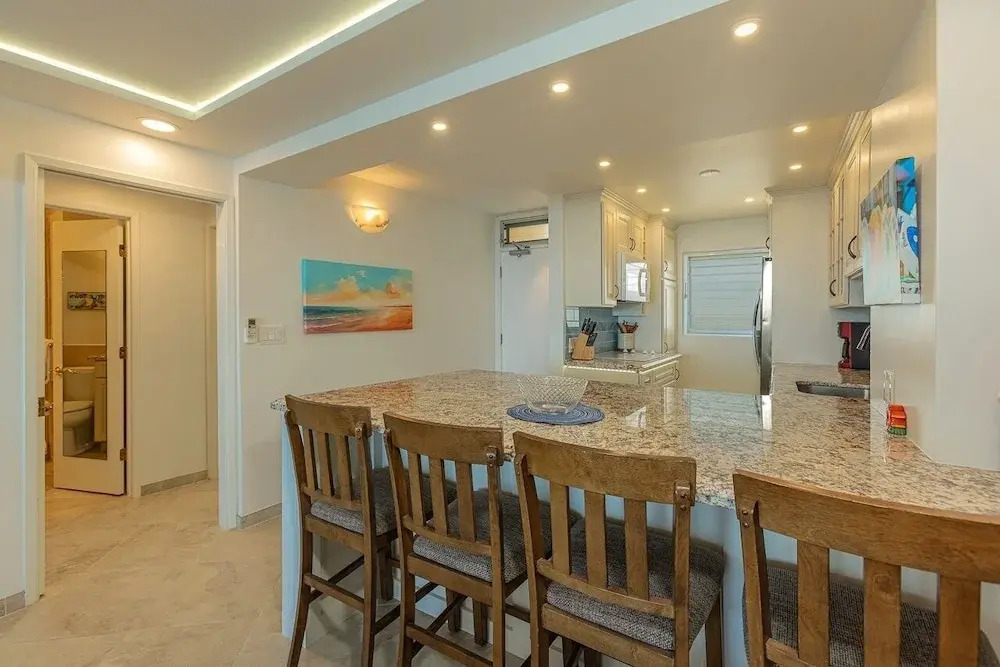 Royal Mauian 411 2 Bedroom Condo