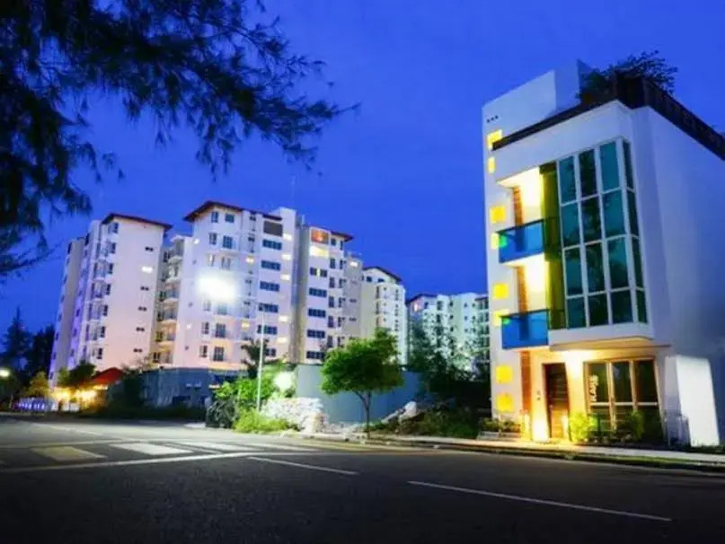 Rare Deluxe Inn
