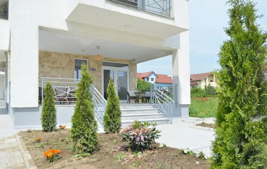 FLUX Mamaia Nord
