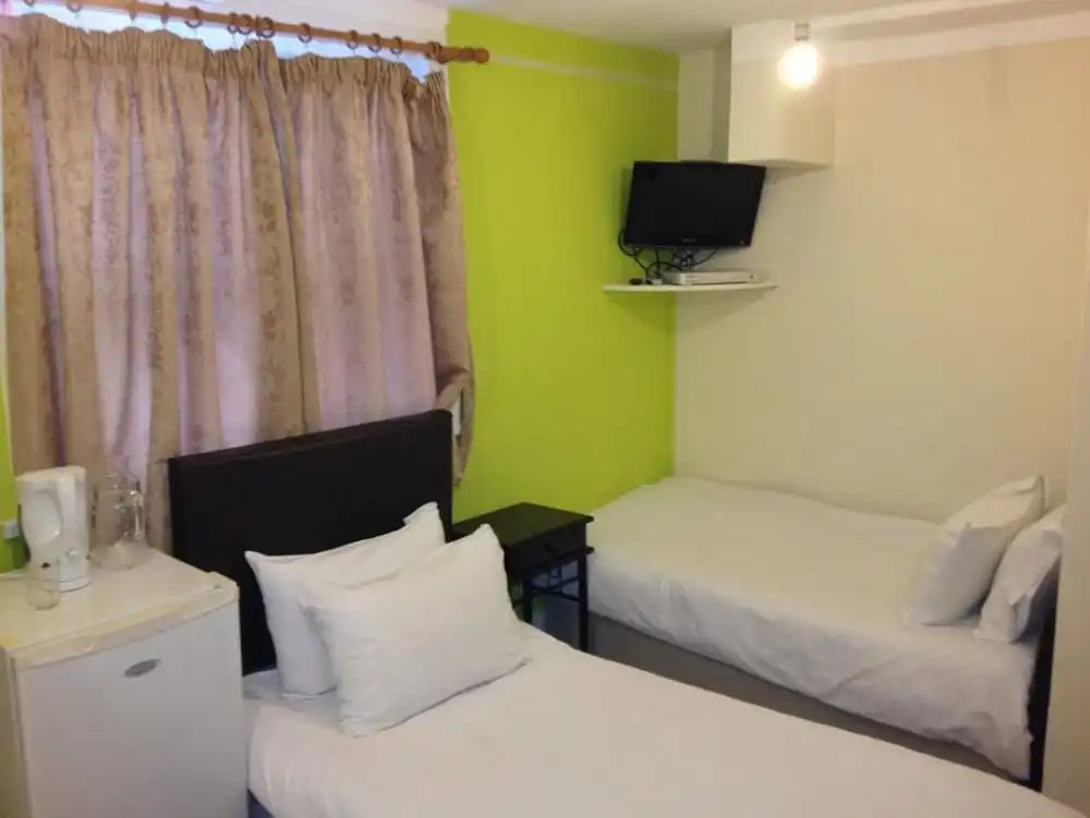 City View Hotel Roman Road