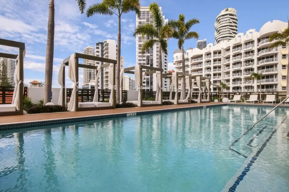 Luxurious 2 Bedroom Brand New Apartment With Amazing Hinterland Views