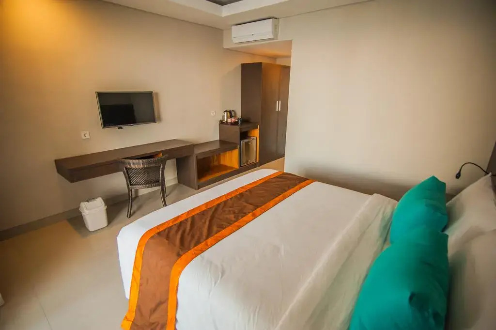 Ibus Beach Hotel
