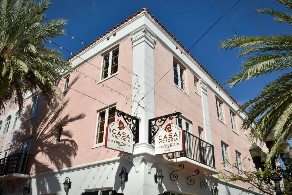 Casa Victoria Orchid Hotel