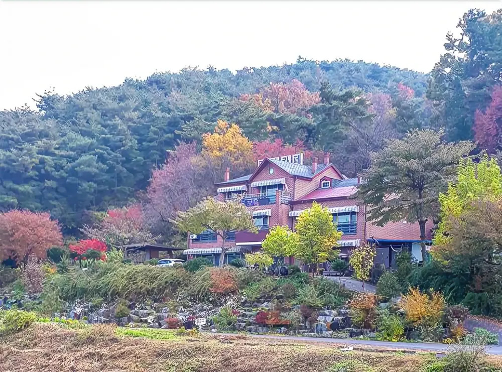 Jecheon Sineka Green Plant Pension