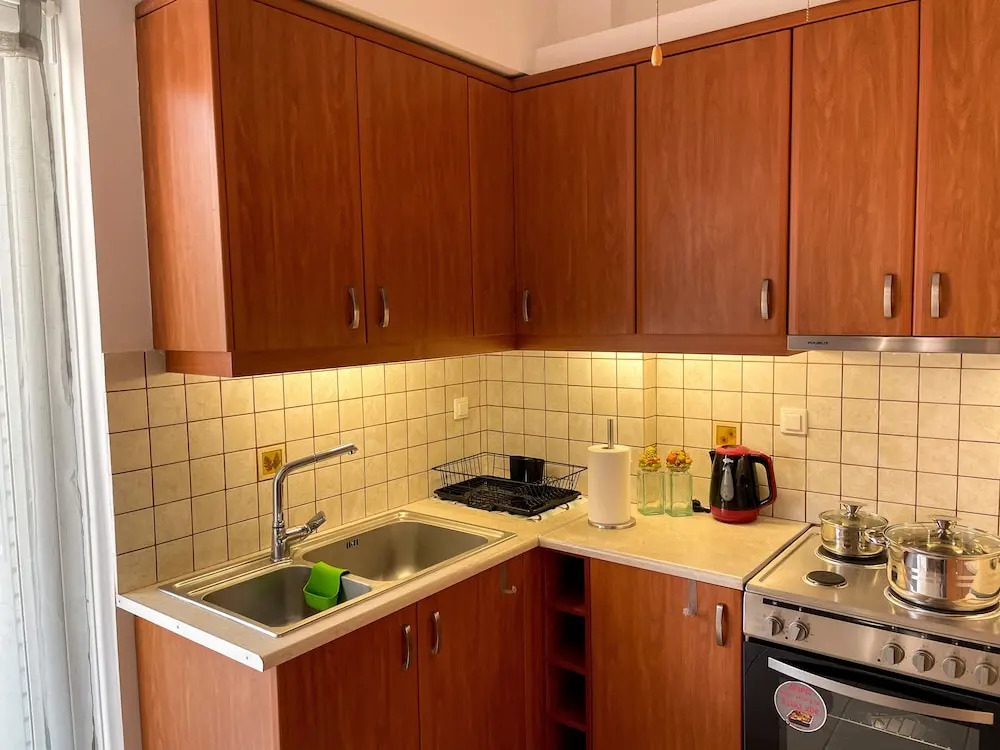 Ageliki's Athens Centre 2BDRM & Parking