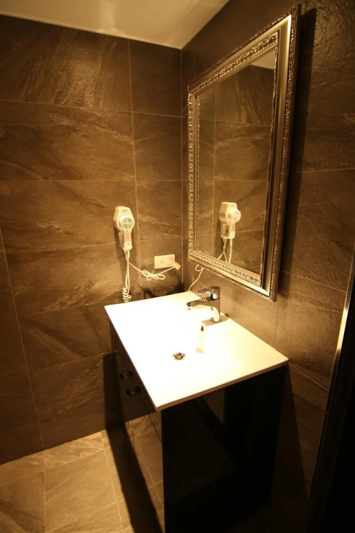 Wonstar Hotel