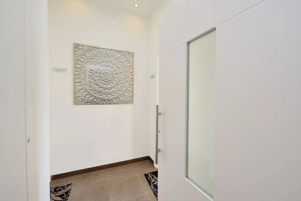 Eden Penthouse Apartments