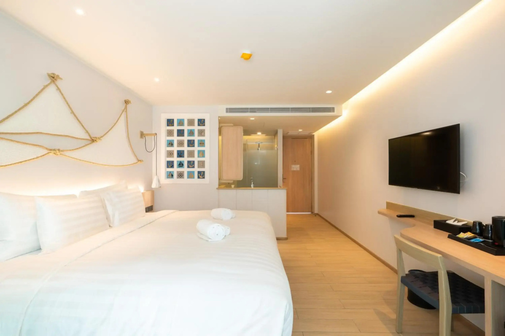 Panwaburi Beachfront Resort - SHA Extra Plus