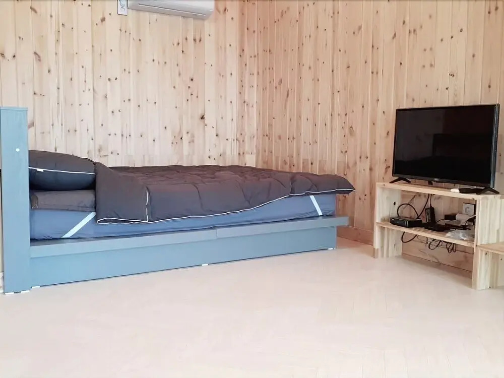 Aquamarine Glamping