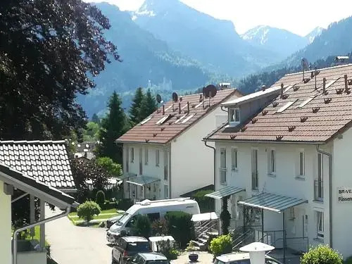 House LA Neuschwanstein Blick - Budget City Hotel