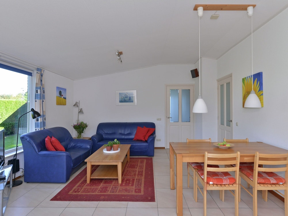 Bungalow Near Veerse Meer & Beach