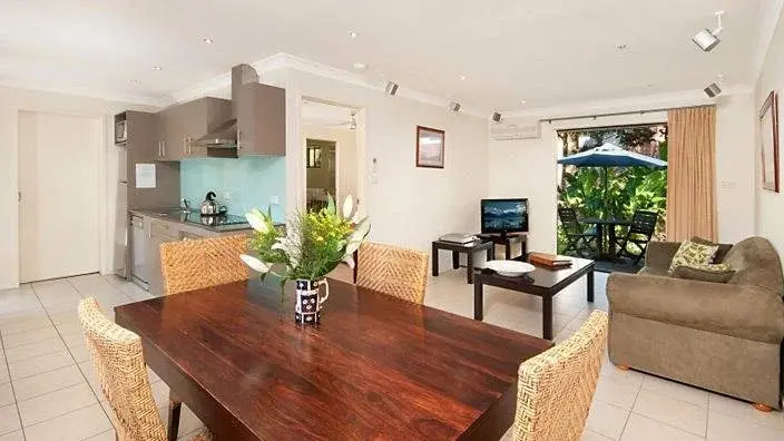 Your Luxury Escape - Byron at Clarkes