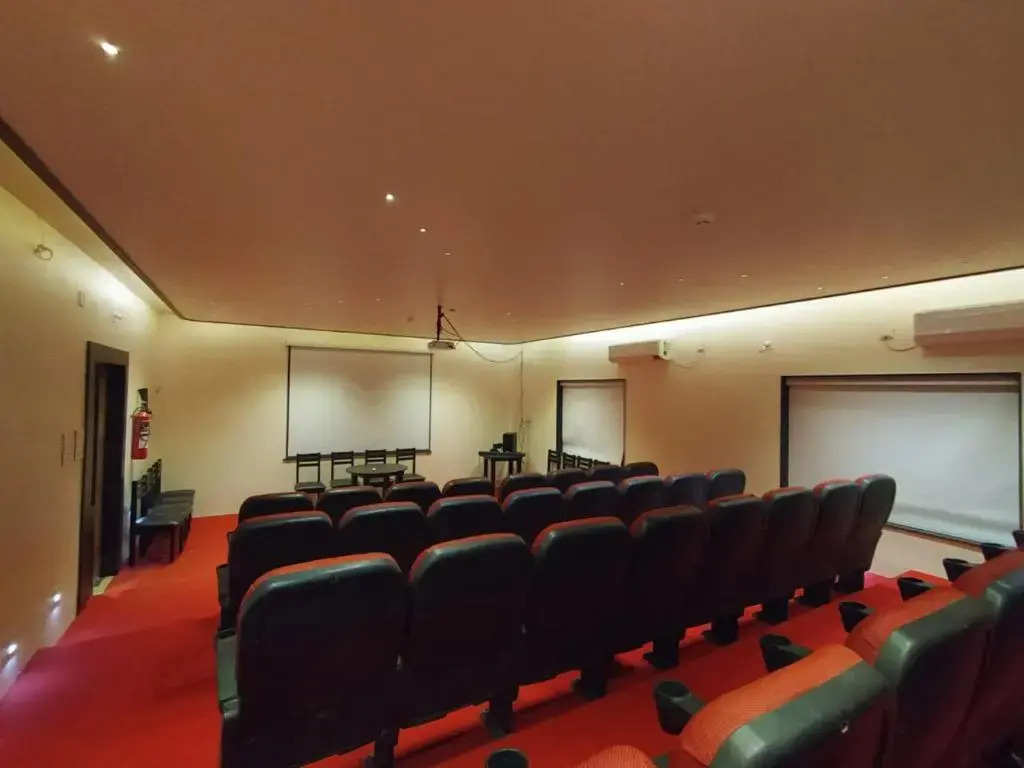 Flamingo Club and Resort Una 3 Km Away from Diu Check Post