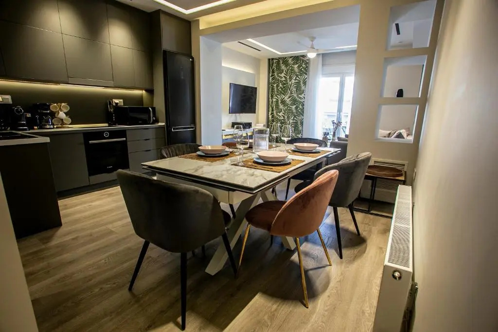 The Lux2 a gorgeous apartment