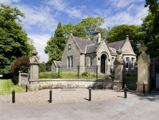 Kinnettles Castle