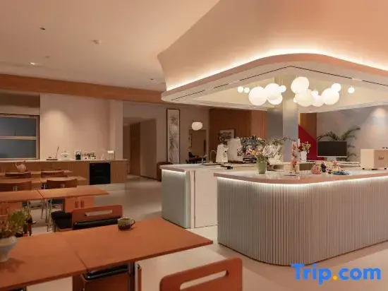 Wang Jingde · Moon White and Sky Blue · DESIGNER Homestay
