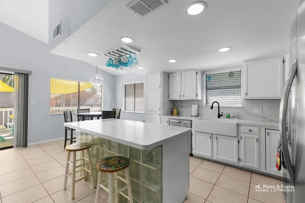 Sunny Daze by South Padre Resort Rentals